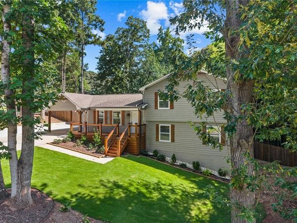 492 Rustic Ridge Circle , Lawrenceville, GA 30043
