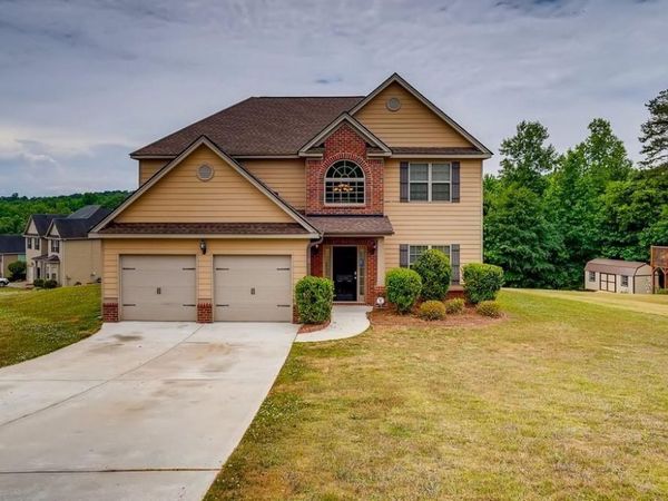 2784 Oakmont Way , Monroe, GA 30656