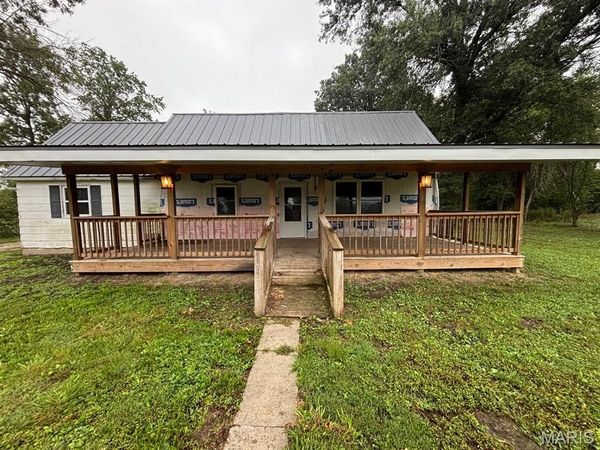 315 N Center Street, Hunnewell, MO 63443