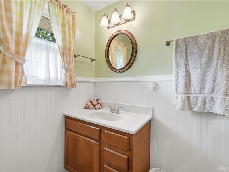 139 Miramar Drive, Enon Vlg, OH 45323 Photo 32