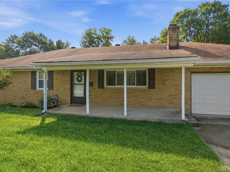 139 Miramar Drive, Enon Vlg, OH 45323 Photo 6