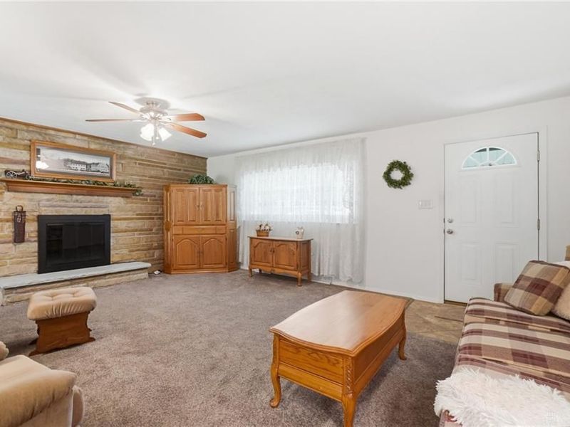 139 Miramar Drive, Enon Vlg, OH 45323 Photo 8