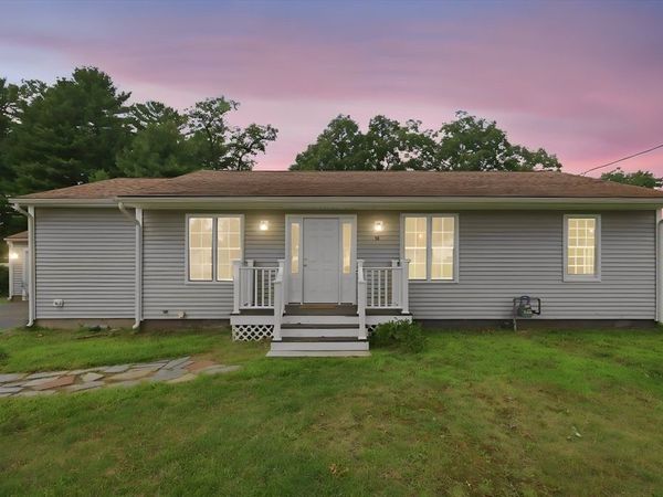 54 Beverly Dr, Westfield, MA 01085