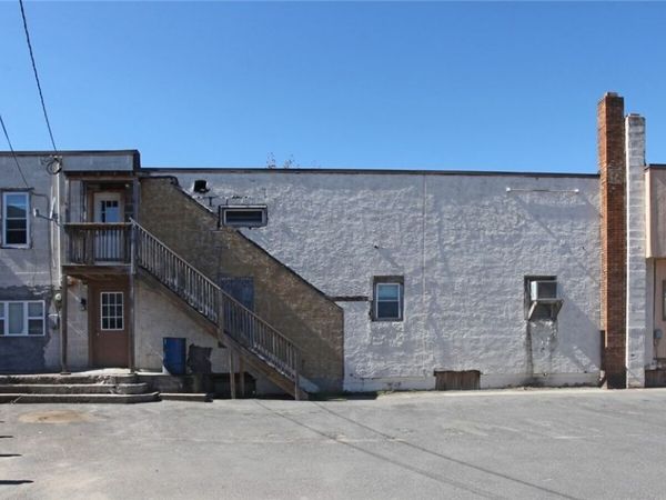 671 S Main Street, Central Square, NY 13036