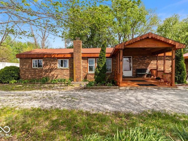 1591 S Graveyard Road , Paragon, IN 46166