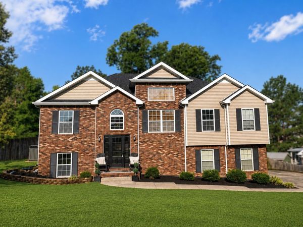 1382 Mountain Way , Clarksville, TN 37043