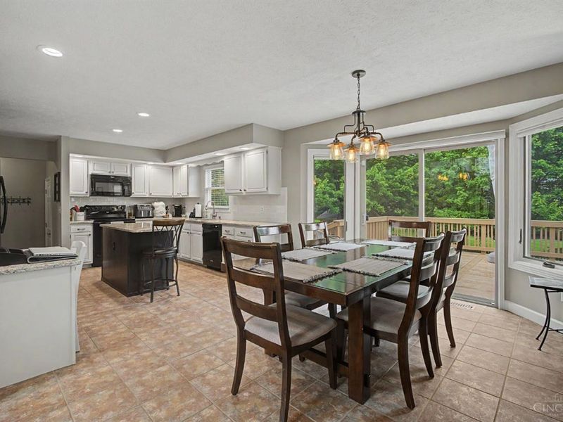 Bellbrook, OH 45305 Photo 12