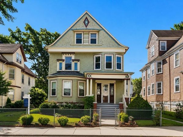 54 Tonawanda St, Boston, MA 02124