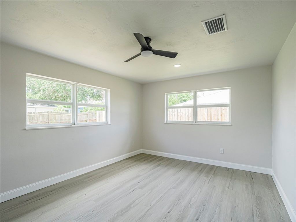 375 Manly Avenue, Sebastian, FL 32958 Photo