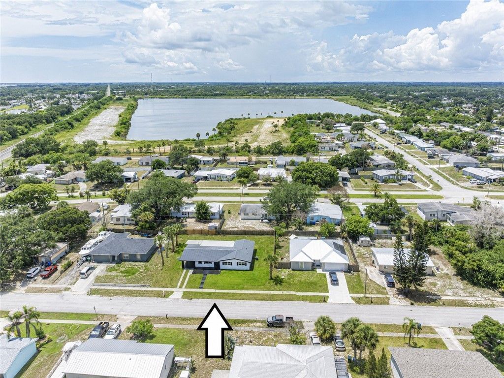 375 Manly Avenue, Sebastian, FL 32958 Photo