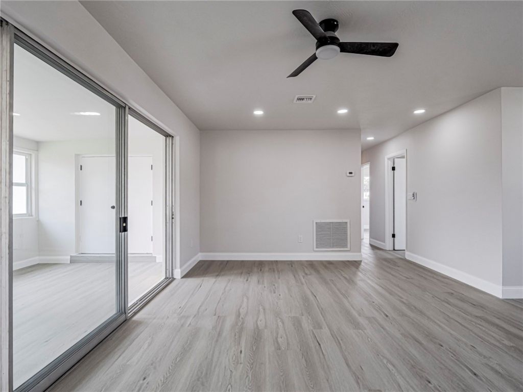 375 Manly Avenue, Sebastian, FL 32958 Photo