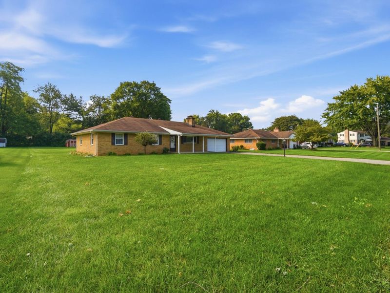139 Miramar Drive, Enon, OH 45323 Photo 2