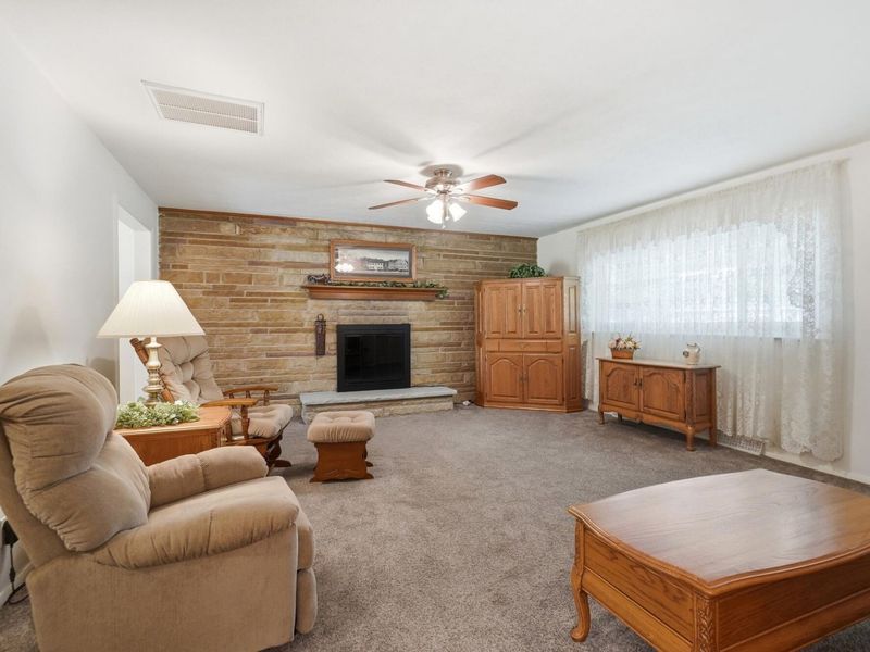 139 Miramar Drive, Enon, OH 45323 Photo 9