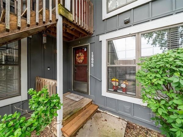 12605 W 110th Terrace, Overland Park, KS 66210