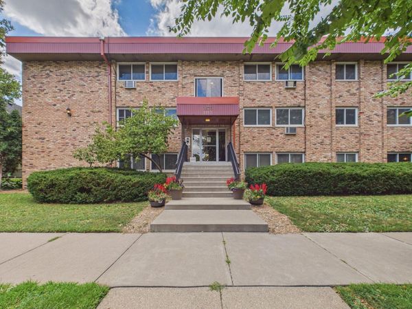 2630 Pleasant Avenue , Unit 205, Minneapolis, MN 55408