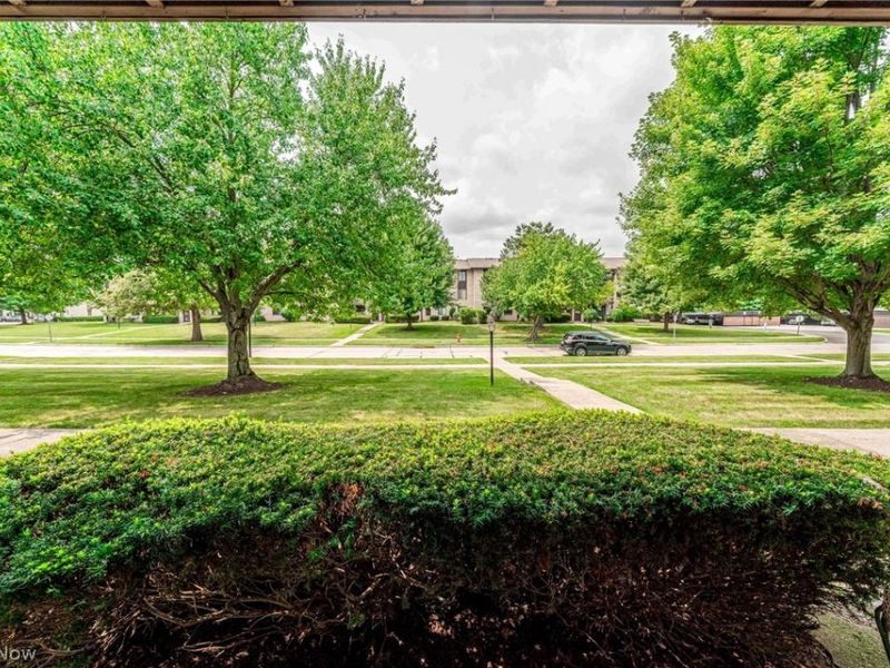 16340 Heather Lane , Middleburg Heights, OH 44130 Photo 21