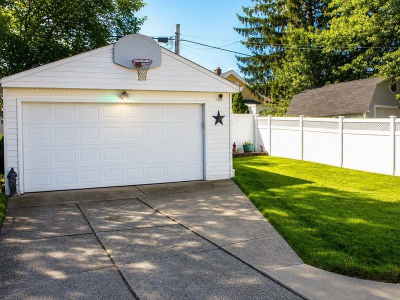 5805 Northcliff Avenue, Cleveland, OH 44144 Photo 3