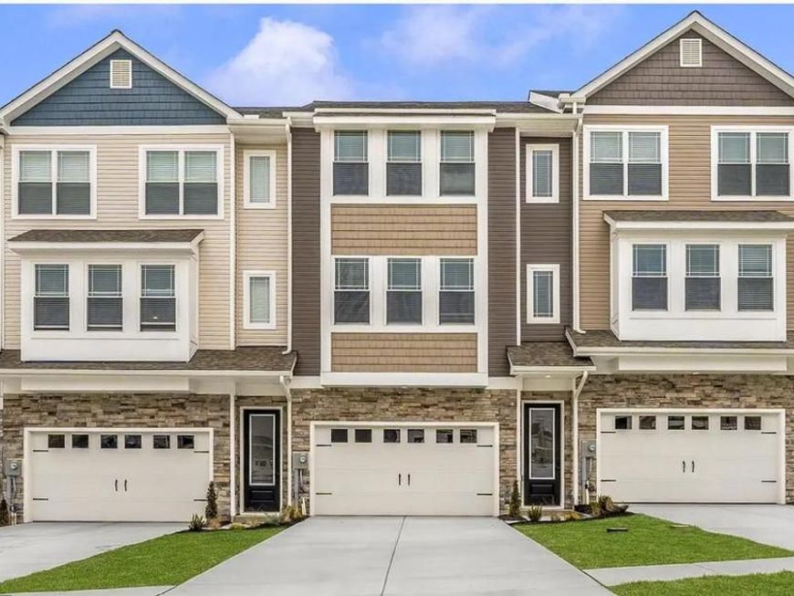 535 Bartholomew Drive, Waynesboro, PA 17268 Main Photo
