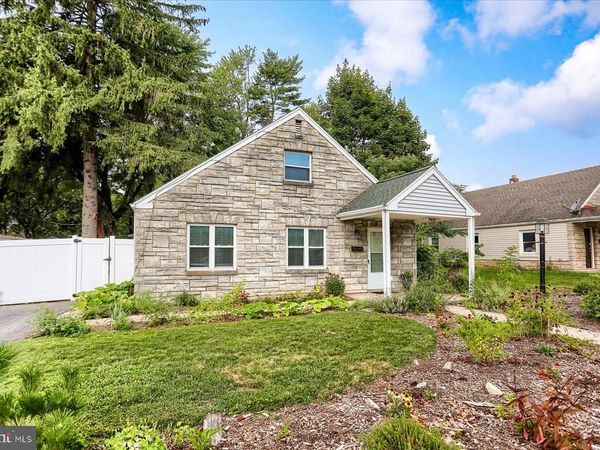 1806 LETCHWORTH DRIVE, CAMP HILL, PA 17011