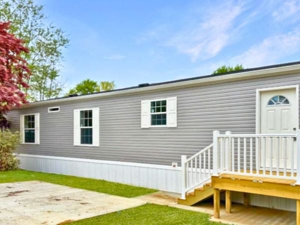 111 AZALEA CIRCLE, HONEY BROOK, PA 19344