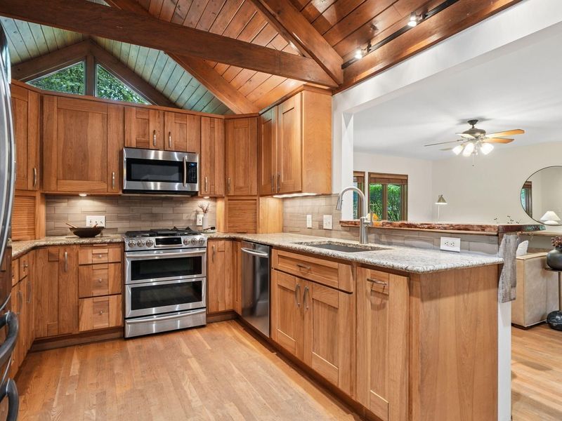 2756 Lear Road , Upper Arlington, OH 43220 Photo 17