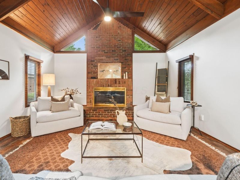 2756 Lear Road , Upper Arlington, OH 43220 Photo 9
