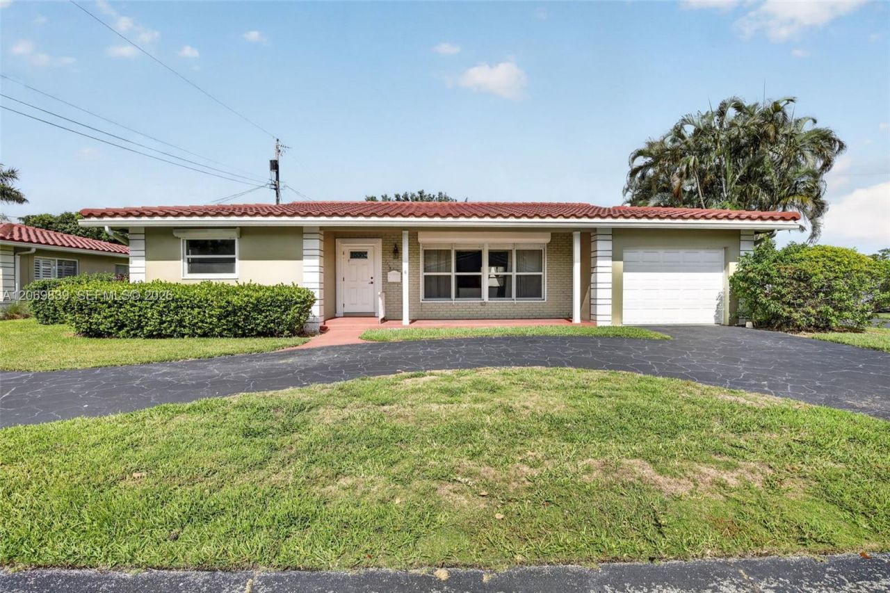 7118 E Tropical Way , Plantation, FL 33317 Photo