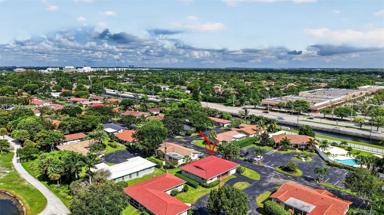 7118 E Tropical Way , Plantation, FL 33317 Photo