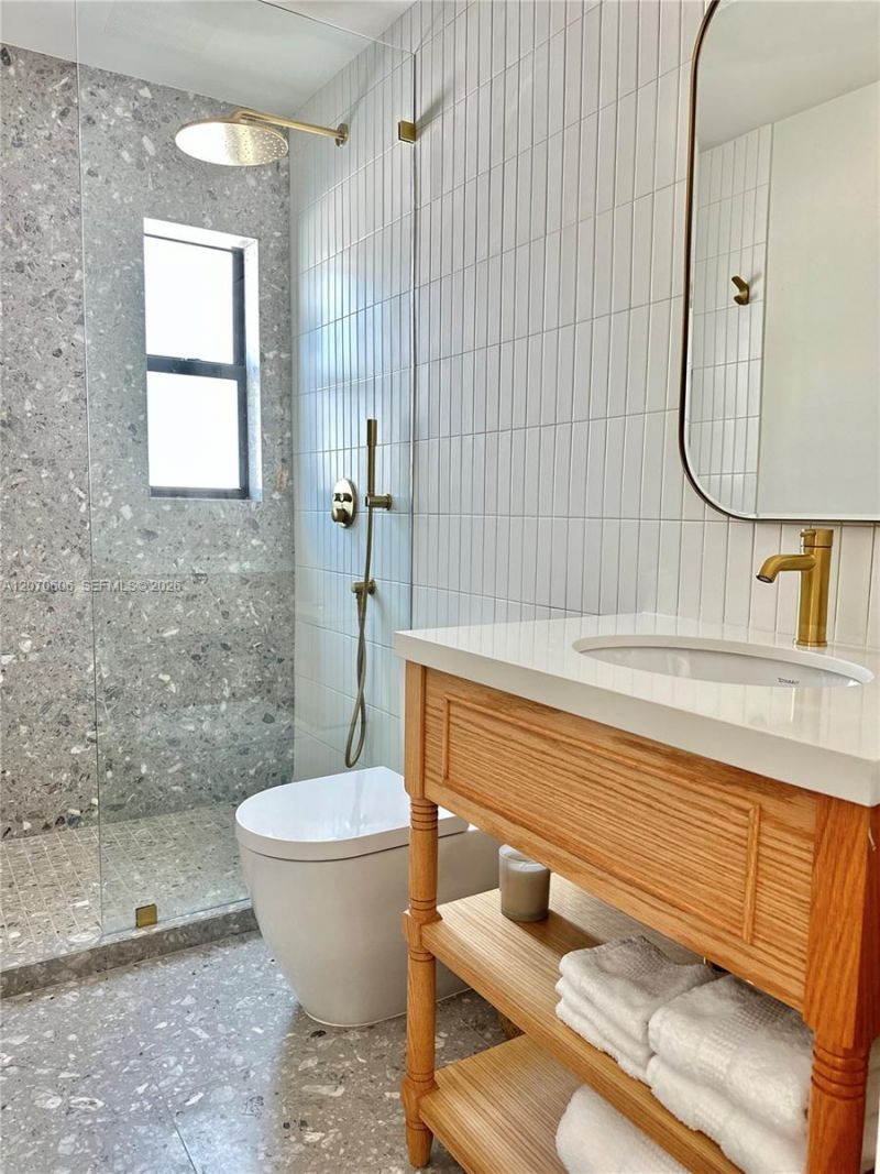1320 Flamingo Way, Miami Beach, FL 33139 Photo