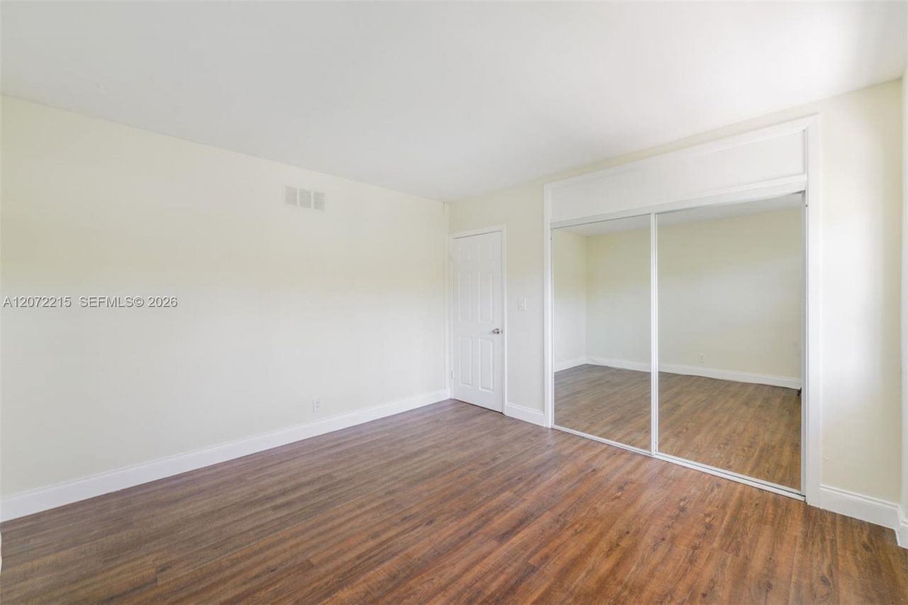 5420 NE 22nd Ter, Unit 5, Fort Lauderdale, FL 33308 Photo