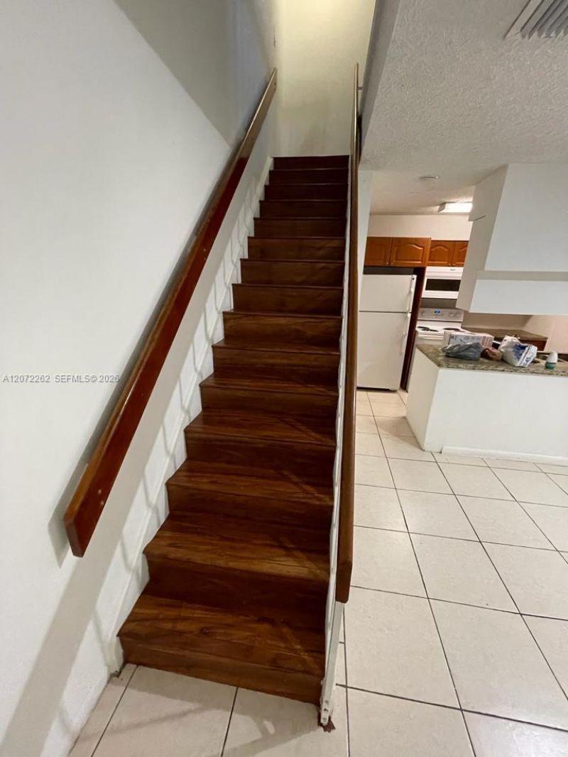 17515 NW 67th Ct, Unit E-22, Hialeah, FL 33015 Photo