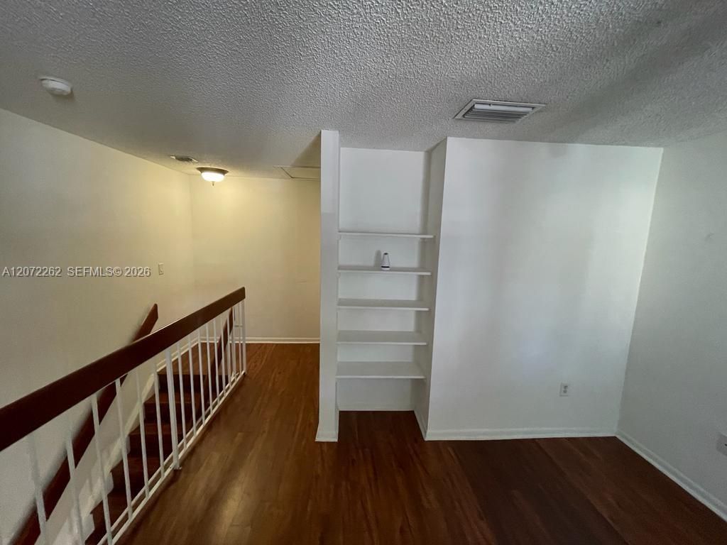 17515 NW 67th Ct, Unit E-22, Hialeah, FL 33015 Photo