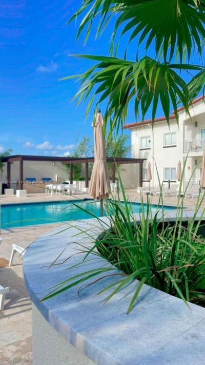 10950 NW 82nd St , Unit 324, Doral, FL 33178 Photo