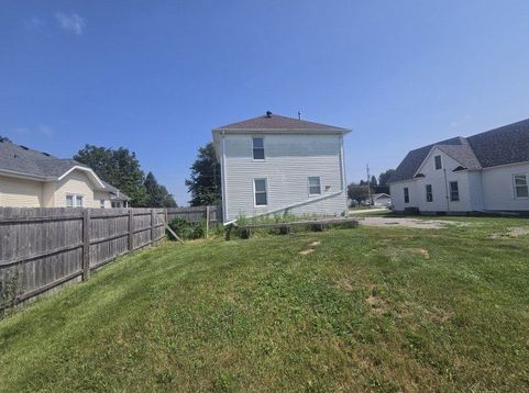 Main Photo