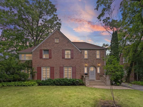 1367 Lincoln Avenue S, Highland Park, IL 60035