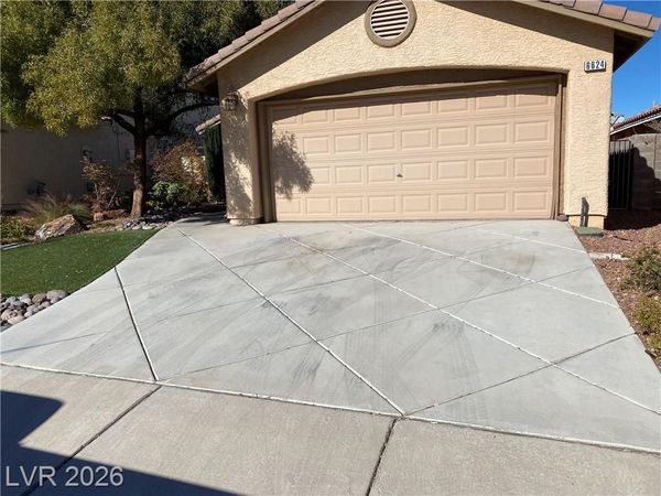 6624 Tampa Court, Las Vegas, NV 89108