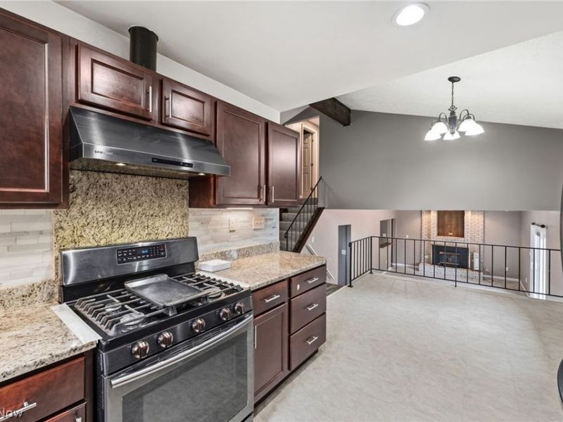 1099 Westfield Circle, Painesville, OH 44077 Photo 10