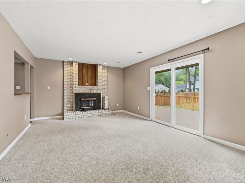 1099 Westfield Circle, Painesville, OH 44077 Photo 13