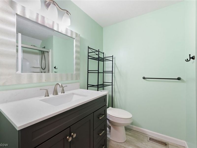 1099 Westfield Circle, Painesville, OH 44077 Photo 17