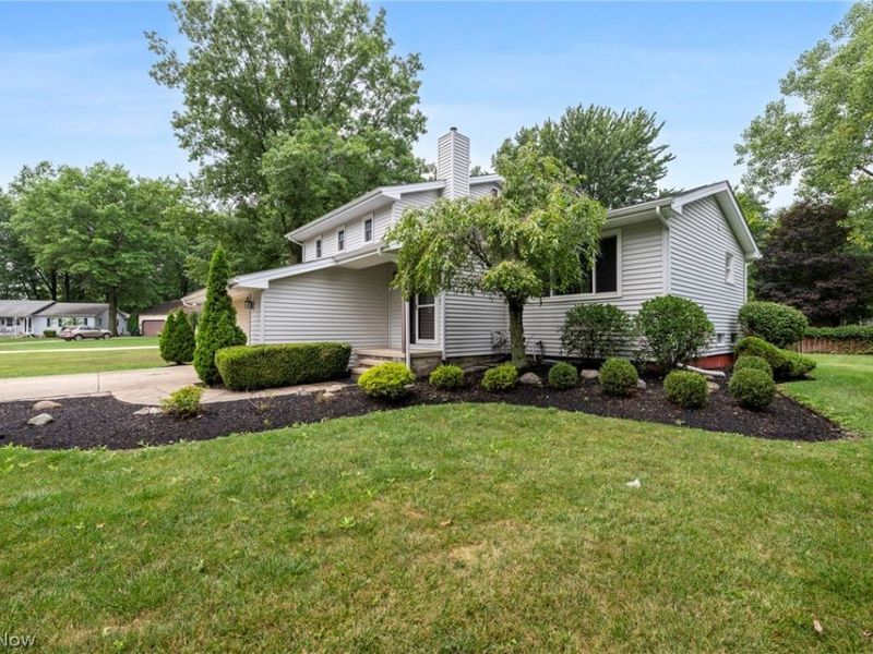 1099 Westfield Circle, Painesville, OH 44077 Photo 3