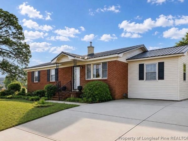 3115 Legion Road, Hope Mills, NC 27348