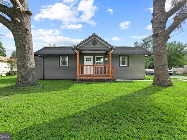 421 W SUNSET AVENUE, GREENSBORO, MD 21639