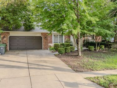 8121 Stockwell Street, Lincoln, NE 68506