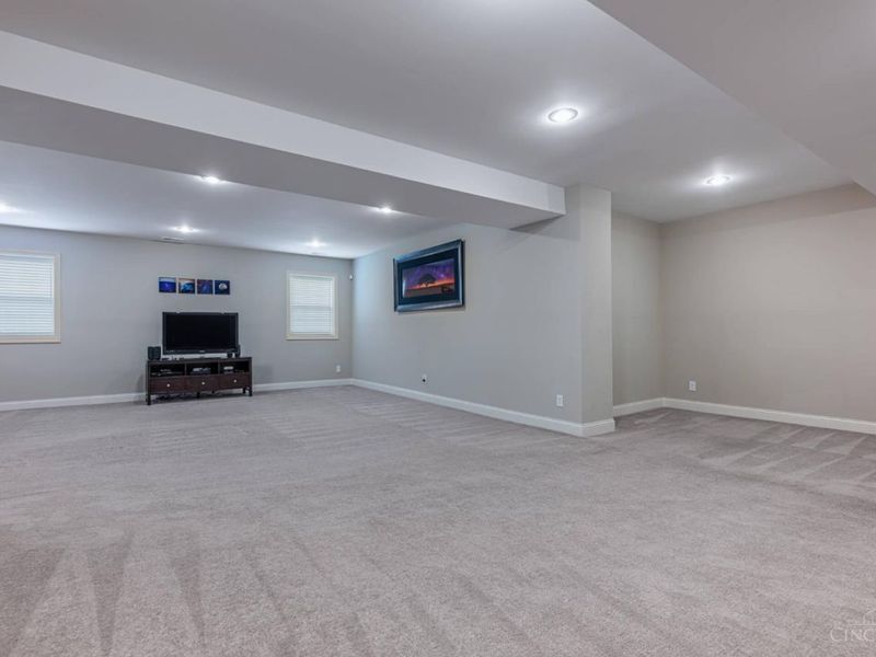 8925 Kenwood Road, Blue Ash, OH 45242 Photo 25