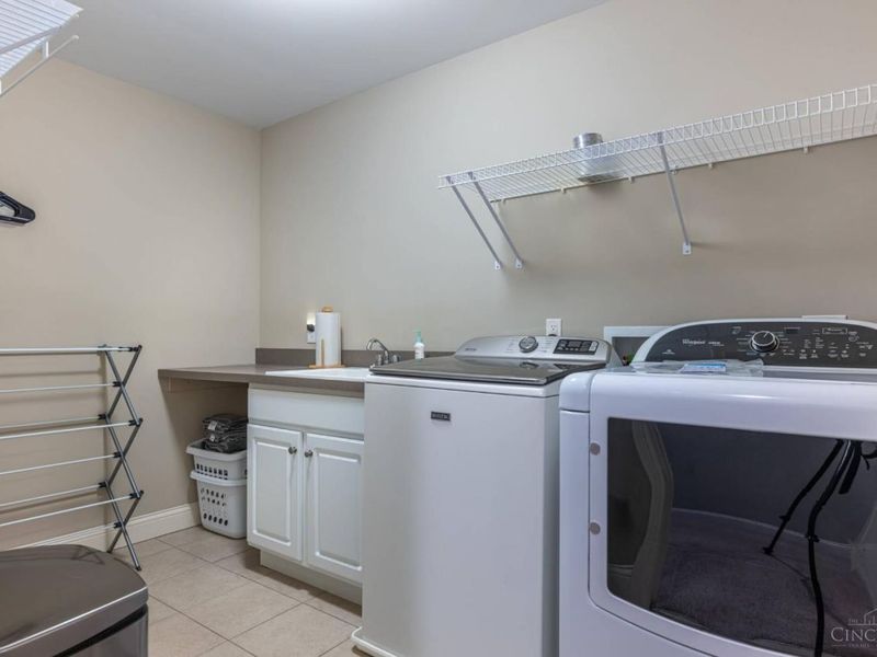 8925 Kenwood Road, Blue Ash, OH 45242 Photo 37