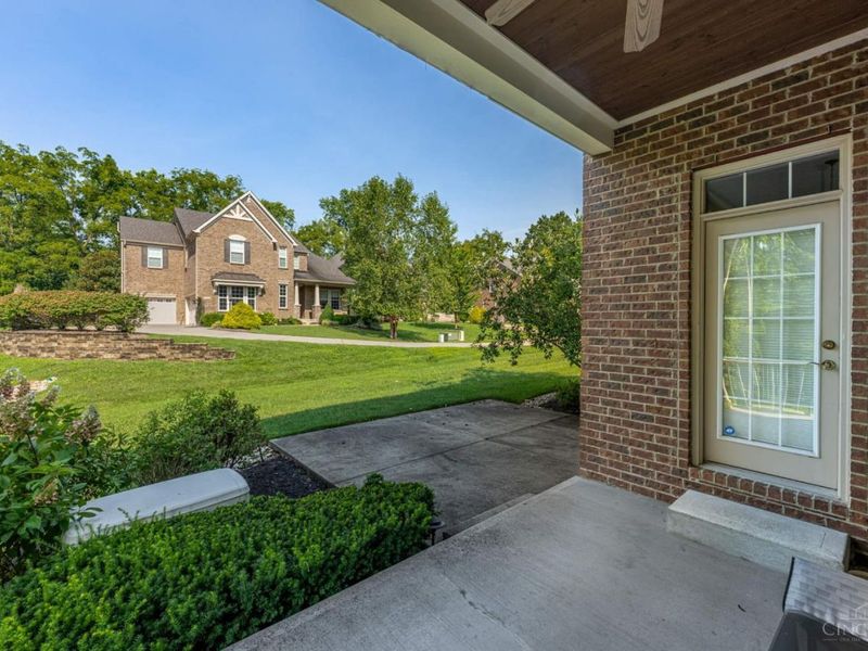 8925 Kenwood Road, Blue Ash, OH 45242 Photo 48