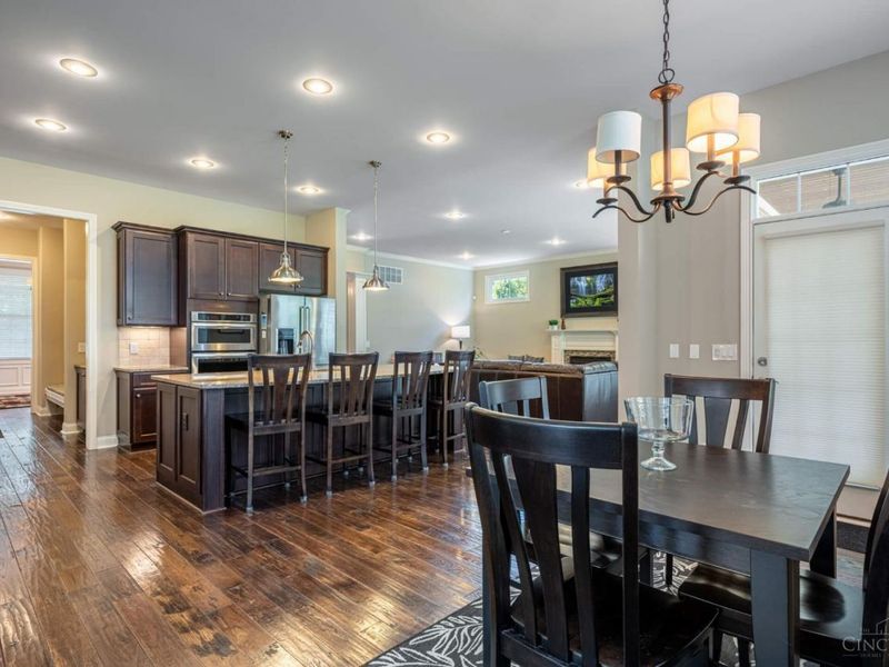 8925 Kenwood Road, Blue Ash, OH 45242 Photo 8
