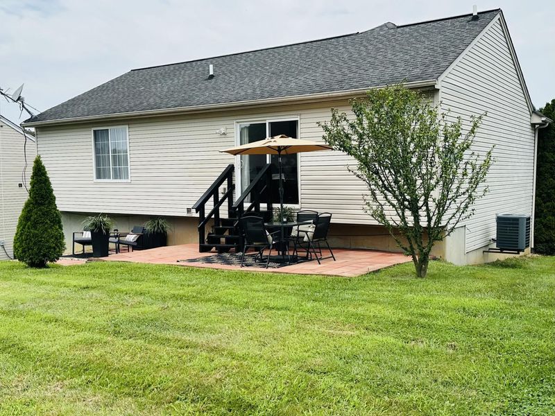 2511 Samantha Drive, Burlington, KY 41005 Photo 3
