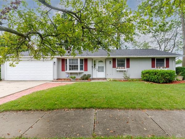 307 Flanders Avenue, Brookville, OH 45309