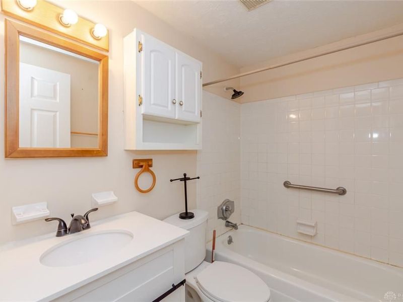 307 Flanders Avenue, Brookville, OH 45309 Photo 15